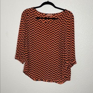 Chevron print crepe 3/4 sleeve blouse by i.ner